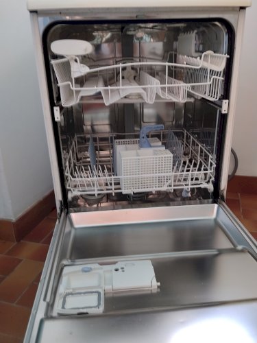 Lave vaisselle 12 couvert pose libre Whirlpool
