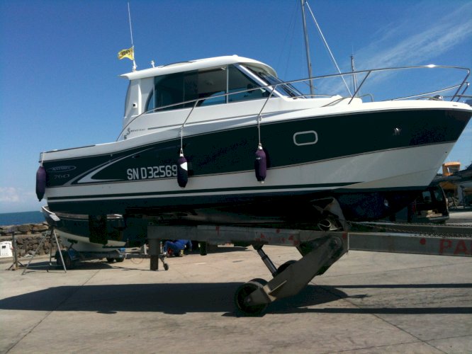 VENTE BENETEAU ANTARES 7.6